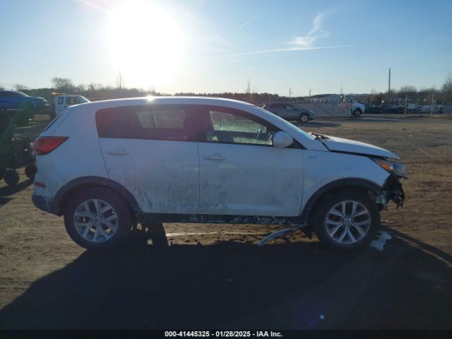 KNDPBCAC5G7853109 KIA Sportage Lx