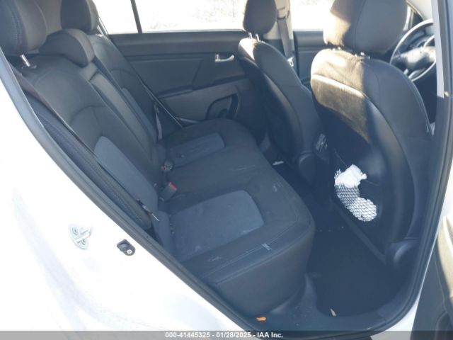 KNDPBCAC5G7853109 KIA Sportage Lx