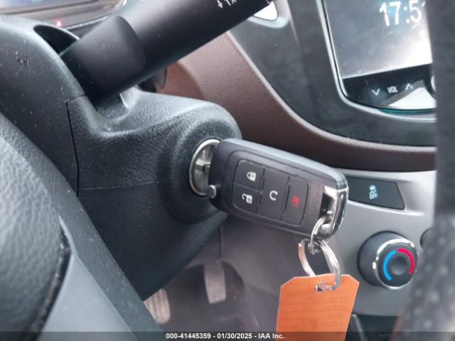 3GNCJPSB7GL147132 Chevrolet Trax Lt