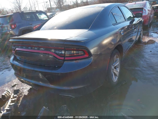 2C3CDXBG7FH928496 Dodge Charger Se