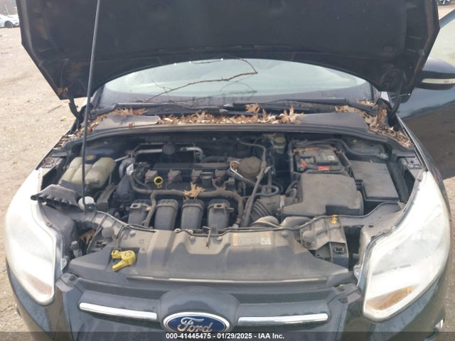 Ford FOCUS SE 2014 1FADP3K26EL280869 Image 10