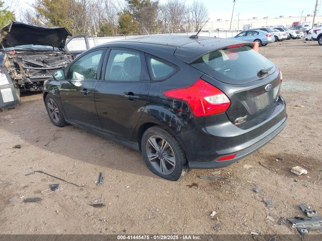 Ford FOCUS SE 2014 1FADP3K26EL280869 Image 3