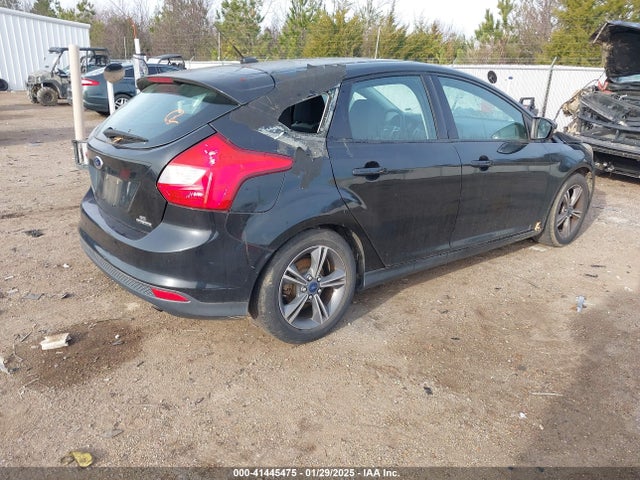 Ford FOCUS SE 2014 1FADP3K26EL280869 Image 4