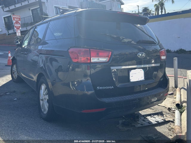 KIA SEDONA LX 2015 KNDMB5C13F6060728 Image 3