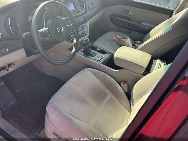 KIA SEDONA LX 2015 KNDMB5C13F6060728 Image 5