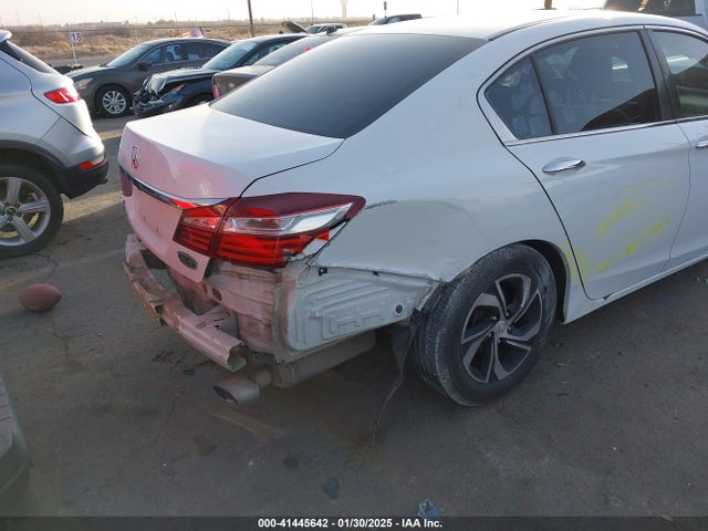 1HGCR2F30HA111932 Honda ACCORD LX