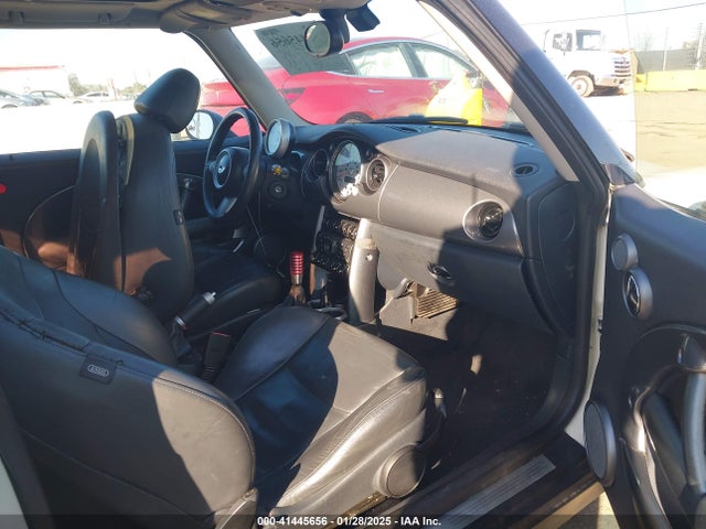 2006 MINI COOPER WMWRC335X6TK18734 Photo 4