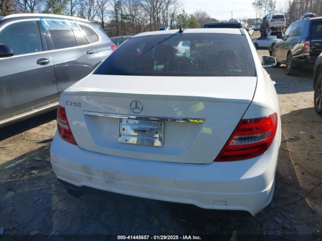 WDDGF4HB3EA963847 Mercedes-Benz C 250 Luxury/sport