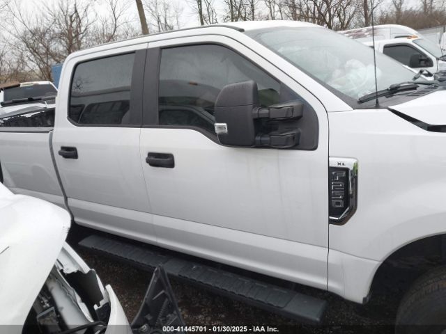 1FT7W2B62KEG69113 Ford F-250 Xl