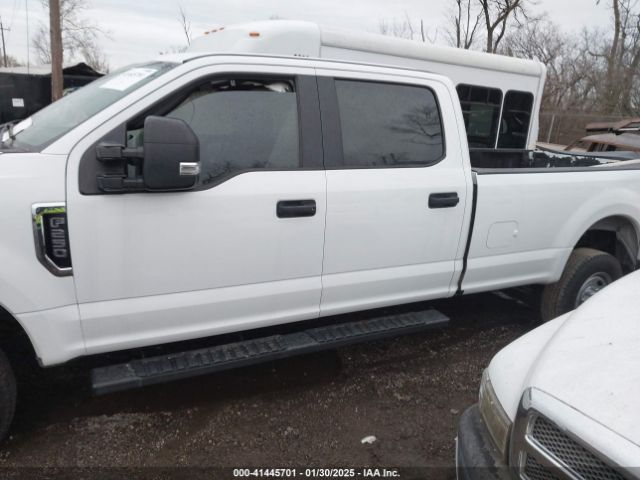 1FT7W2B62KEG69113 Ford F-250 Xl