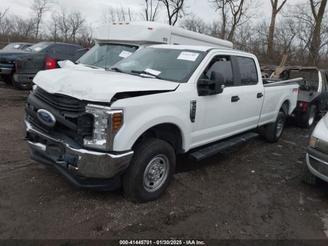 1FT7W2B62KEG69113 Ford F-250 Xl