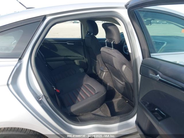 3FA6P0H77ER388512 Ford FUSION SE
