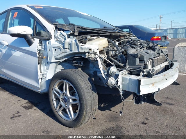 Ford FIESTA SE 2017 3FADP4BJ6HM129062 Image 13