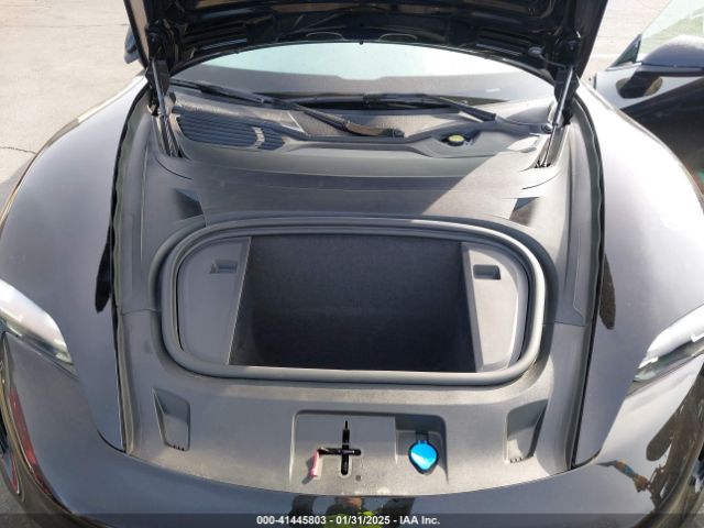 WP0AA2Y11NSA17303 Porsche Taycan