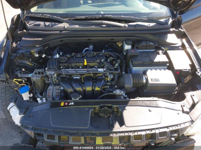 5NPD84LF1JH293137 Hyundai ELANTRA SEL