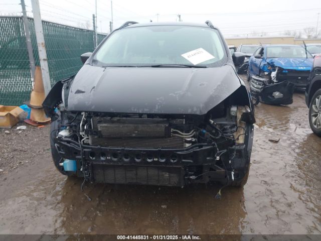 1FMCU0HD1KUA95524 Ford ESCAPE SEL