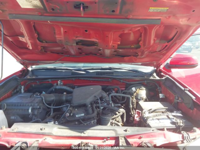 5TFAX5GN9JX124128 Toyota Tacoma Sr5