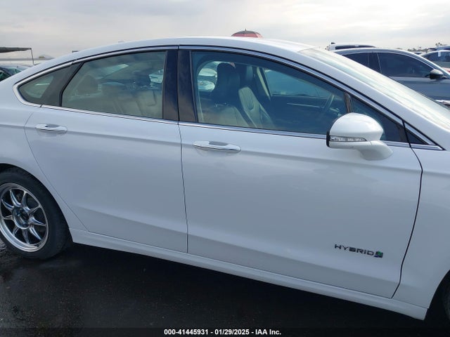 Ford Fusion Hybrid Titanium 2019 3FA6P0RU9KR209287 Image 13