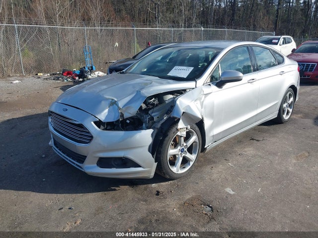 Ford FUSION S 2016 3FA6P0G70GR254655 Image 2