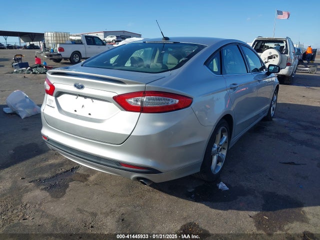 Ford FUSION S 2016 3FA6P0G70GR254655 Image 4