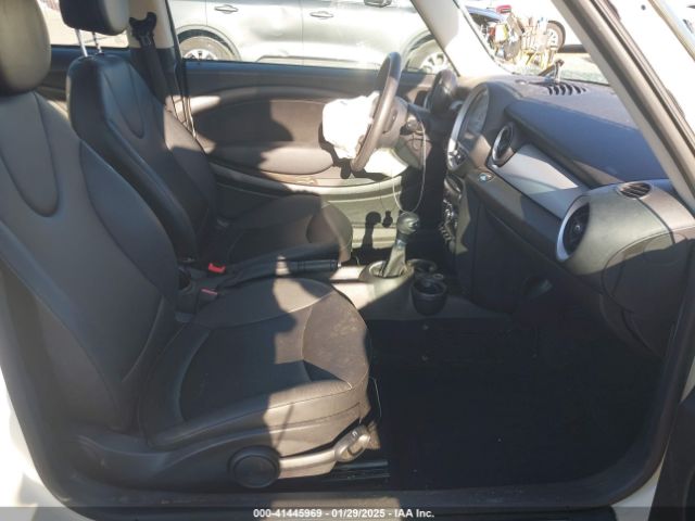 2013 MINI HARDTOP WMWSU3C59DT686286 Photo 4