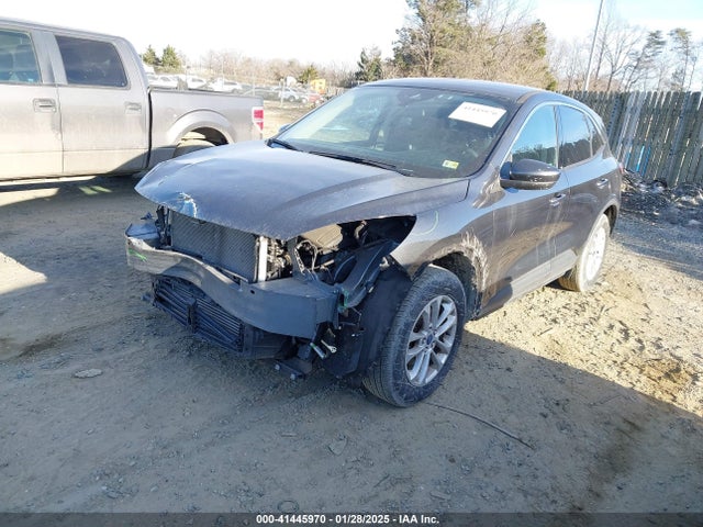 Ford ESCAPE SE 2020 1FMCU9G66LUA09858 Image 2