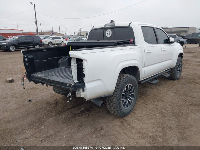 5TFAX5GN4MX189635 Toyota Tacoma Sr