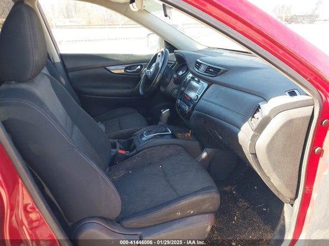JN8AT2MV0HW282389 Nissan ROGUE SV