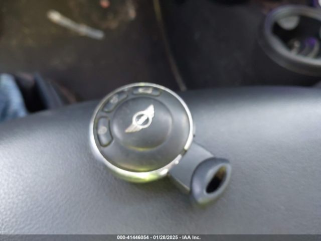2012 MINI COOPER WMWSU3C5XCT368840 Photo 10