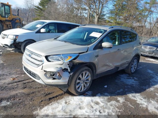 2018 FORD ESCAPE 1FMCU9J97JUB22248 Photo 1