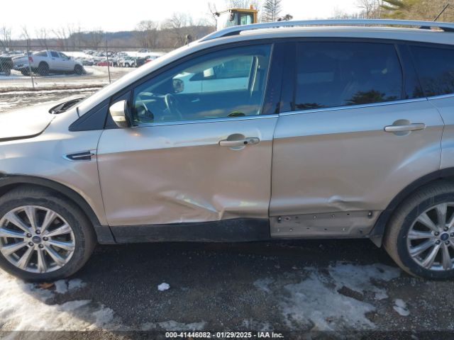 2018 FORD ESCAPE 1FMCU9J97JUB22248 Photo 5