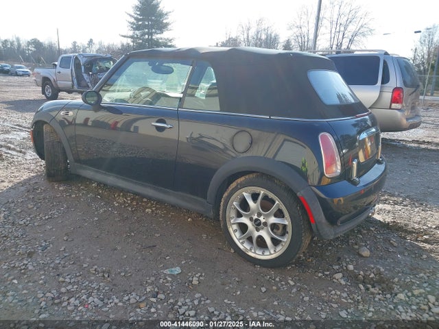 2006 MINI COOPER S WMWRH33596TF87721 Photo 2