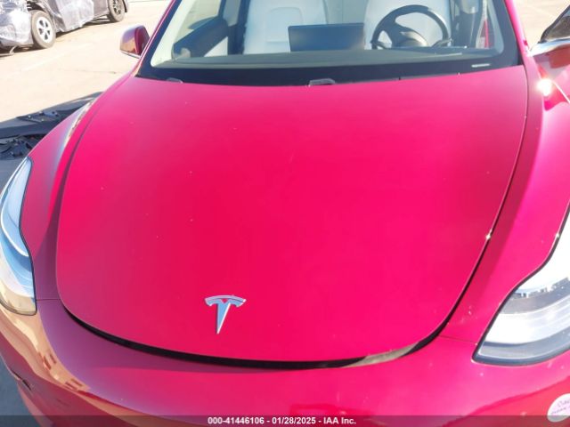 2019 TESLA MODEL 3 5YJ3E1EB2KF390909 Photo 9