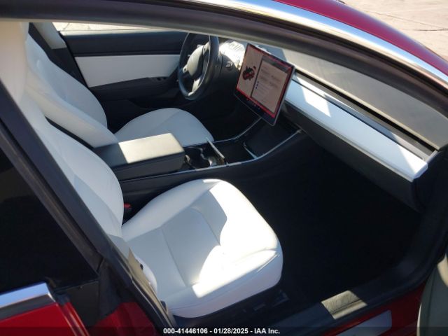 2019 TESLA MODEL 3 5YJ3E1EB2KF390909 Photo 4