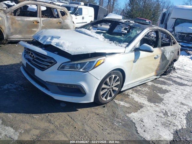 Hyundai Sonata Limited 2017 5NPE34AF2HH489040 Image 2