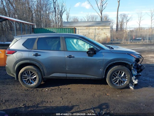 5N1BT3AB0PC932141 Nissan Rogue S Intelligent Awd