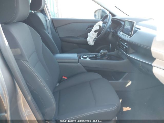 5N1BT3AB0PC932141 Nissan Rogue S Intelligent Awd