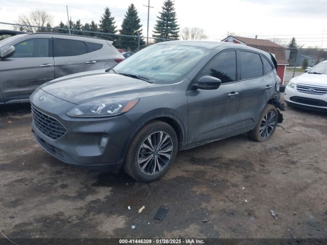 1FMCU9H95NUB71380 Ford ESCAPE SEL
