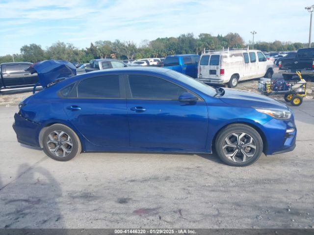 3KPF24AD8LE159406 KIA Forte Lxs