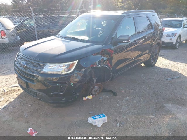 Ford EXPLORER XLT 2018 1FM5K8DH8JGC34907 Image 2