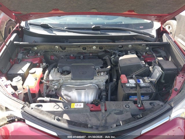 JTMWFREVXJD117418 Toyota Rav4 Adventure/xle