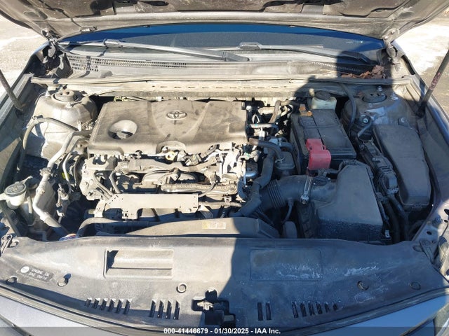 4T1B11HK2JU109616 Toyota CAMRY LE