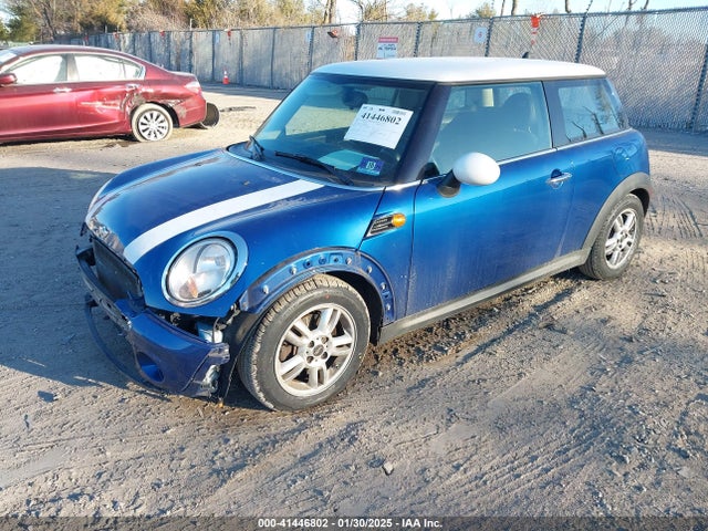 2013 MINI HARDTOP WMWSU3C58DT685923 Photo 1