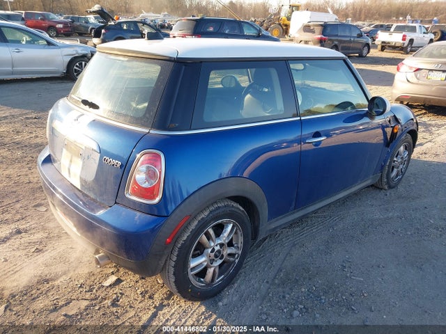 2013 MINI HARDTOP WMWSU3C58DT685923 Photo 3