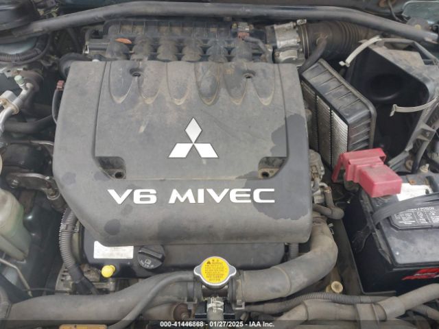 2007 MITSUBISHI OUTLANDER JA4MS31X57U010562 Photo 9