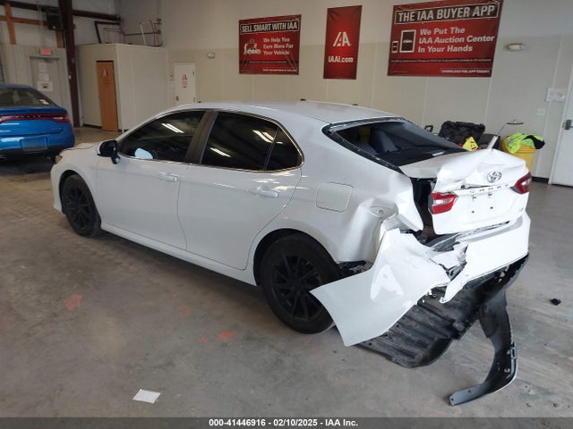 4T1B11HK1JU599594 Toyota CAMRY LE