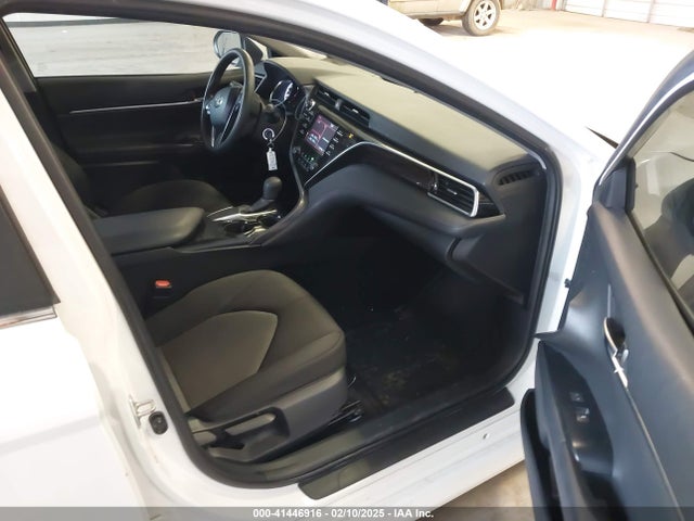 4T1B11HK1JU599594 Toyota CAMRY LE