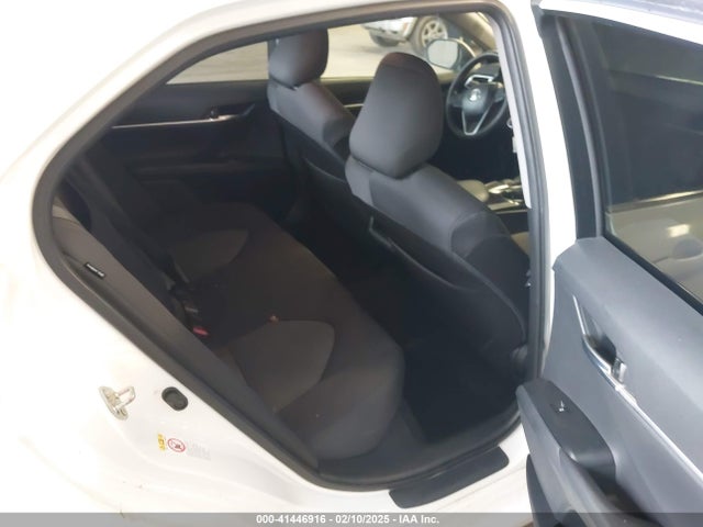 4T1B11HK1JU599594 Toyota CAMRY LE