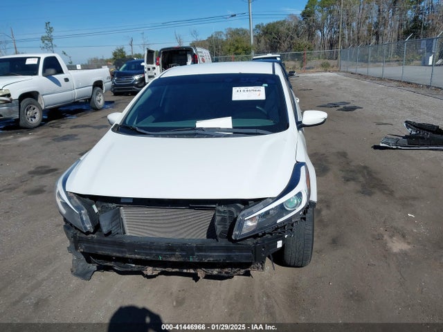 KIA FORTE LX 2017 3KPFK4A75HE092006 Image 12