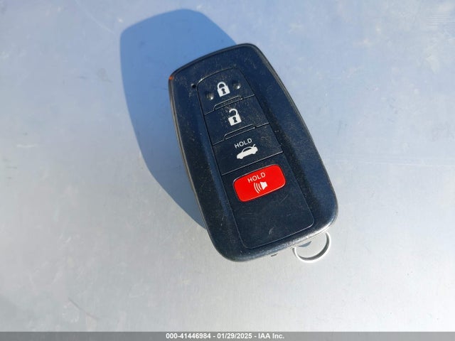 4T1T11AK7RU890725 Toyota CAMRY SE